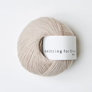 Knitting for Olive Merino Pudder garn