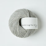 Knitting for Olive Merino Perlegrå garn