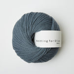 Knitting for Olive Merino Støvet Petroleumsblå garn