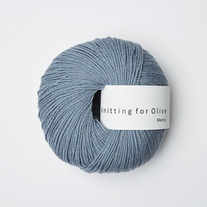 Bære torsdag Making Knitting for Olive Merino Støvet Dueblå – Garn Galore