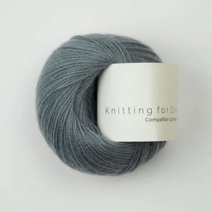 Knitting for Olive Compatible Cashmere Støvet Dueblå