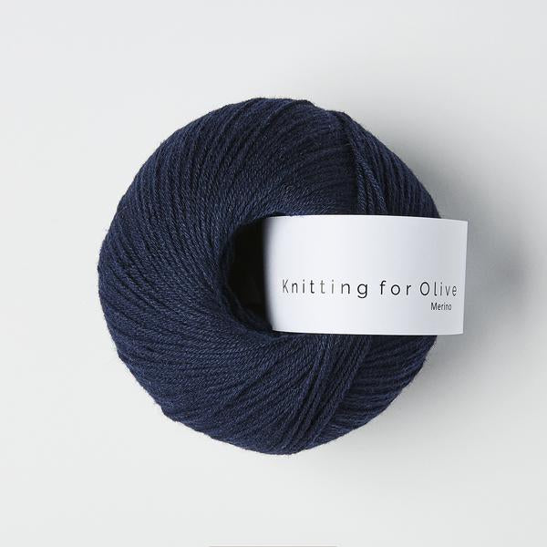 Knitting for Olive Merino Marineblå